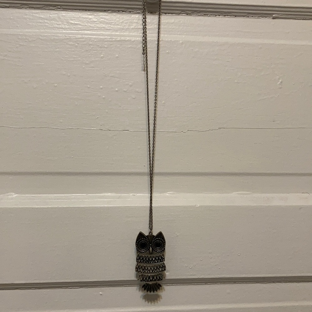 Long owl necklace